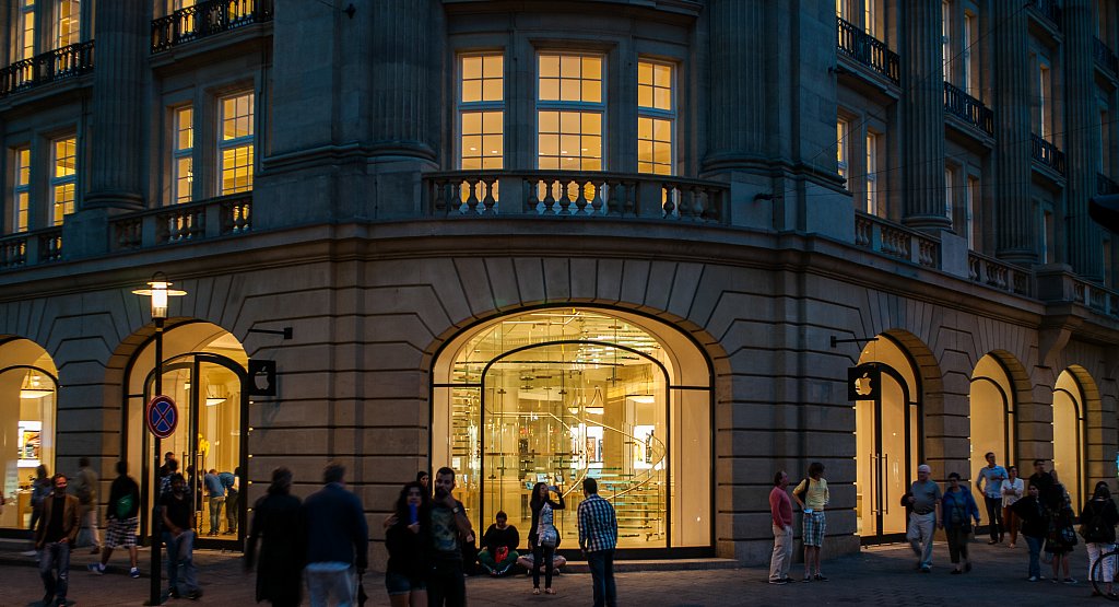 Apple Store Amsterdam