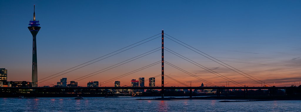 Düsseldorf Rhein